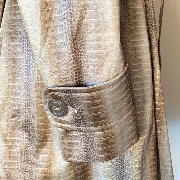 Helene Berman Python Print Tan Trench Coat Anthropologie size XS - Picture 6 of 11